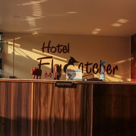 Hotel Flycatcher Chitwan- A Jungle Safari Home Sauraha Luaran gambar